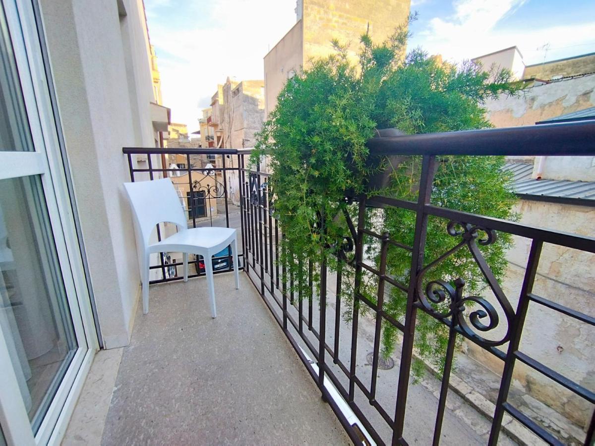 Alcamo Rooms Con Garage Privato Ngoại thất bức ảnh